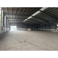 CHO THUÊ NHÀ XƯỞNG TÂN UYÊN BÌNH DƯƠNG CŨ HCM DT XƯỞNG 2,200 m2 GIÁ 150 tr / tháng 