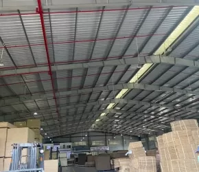 CHO THUÊ NHÀ XƯỞNG 3.200m2 GIÁ 3.2 USD M2 VỊ TRÍ TÂN UYÊN BÌNH DƯƠNG CŨ HCM z