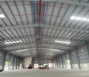 CHO THUÊ XƯỞNG 4.900m2. GIÁ 2,8 USD/M2 BÌNH DƯƠNG CŨ HCMM